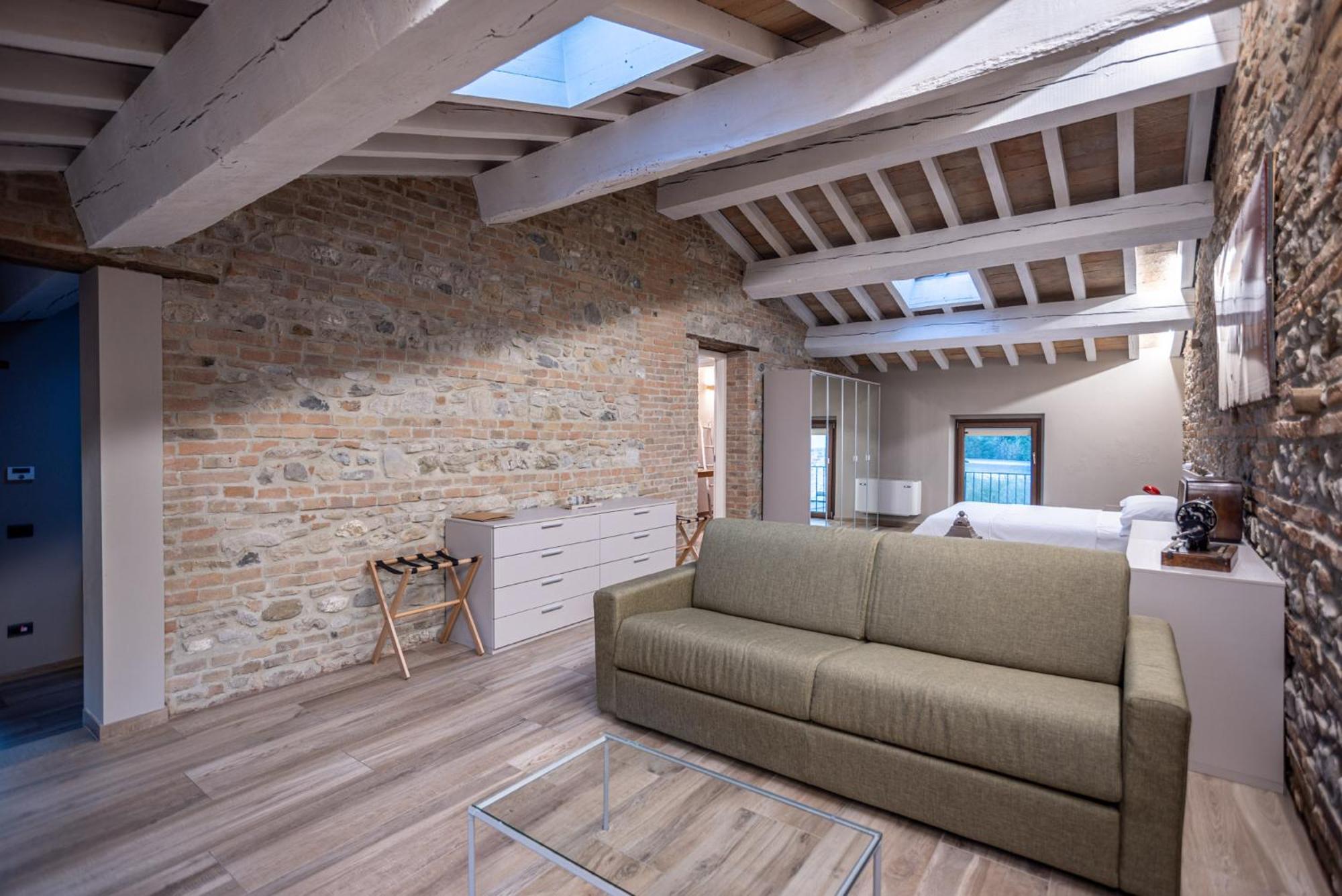 Agriturismo La Ratta Vernasca Luaran gambar